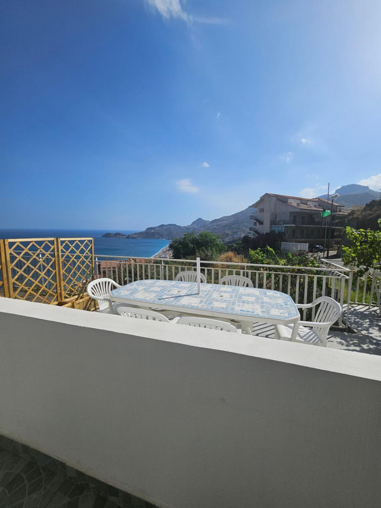 Nuova Casa Giulia Apartment เลโตยานนี ภายนอก รูปภาพ