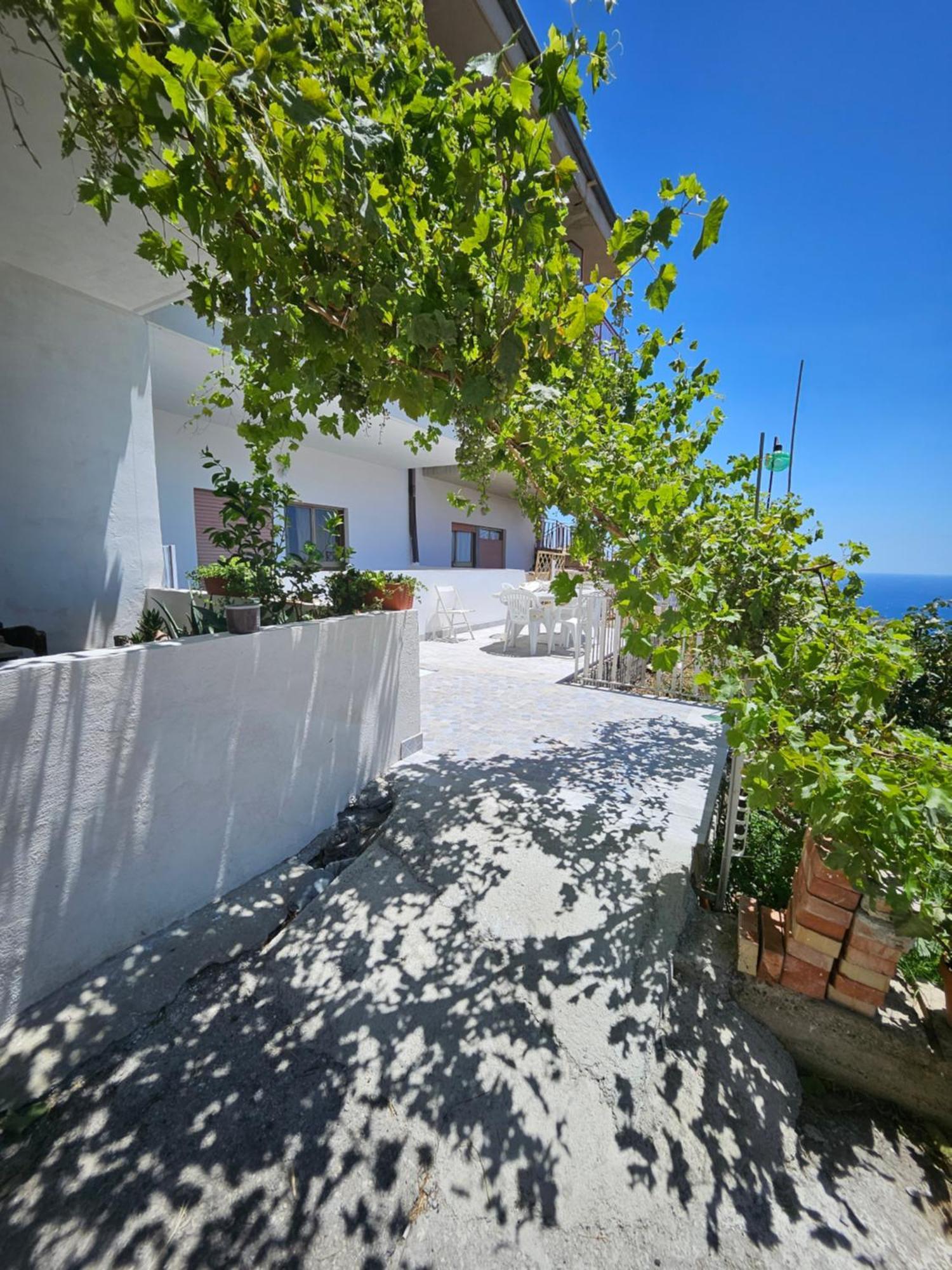 Nuova Casa Giulia Apartment เลโตยานนี ภายนอก รูปภาพ